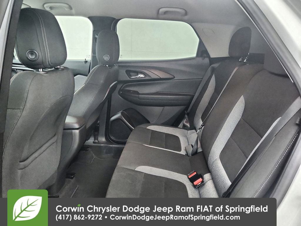 Used 2025 Chevrolet TrailBlazer LT image 30