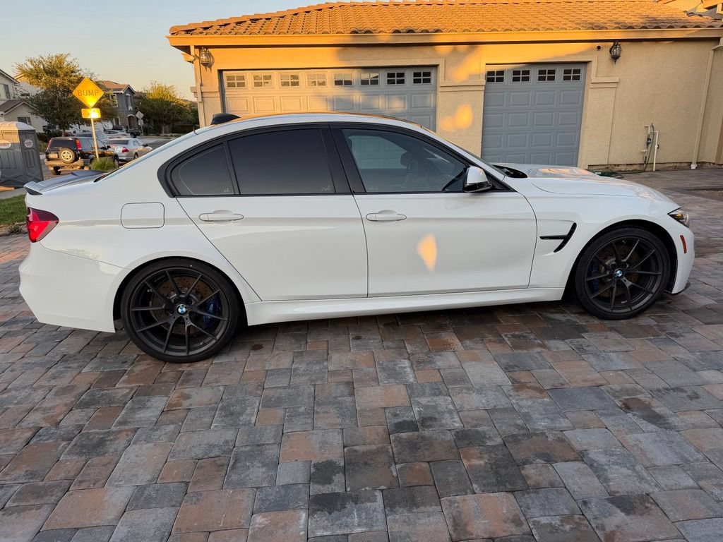 Used 2018 BMW M3 CS w/ Executive Package RWD image 4