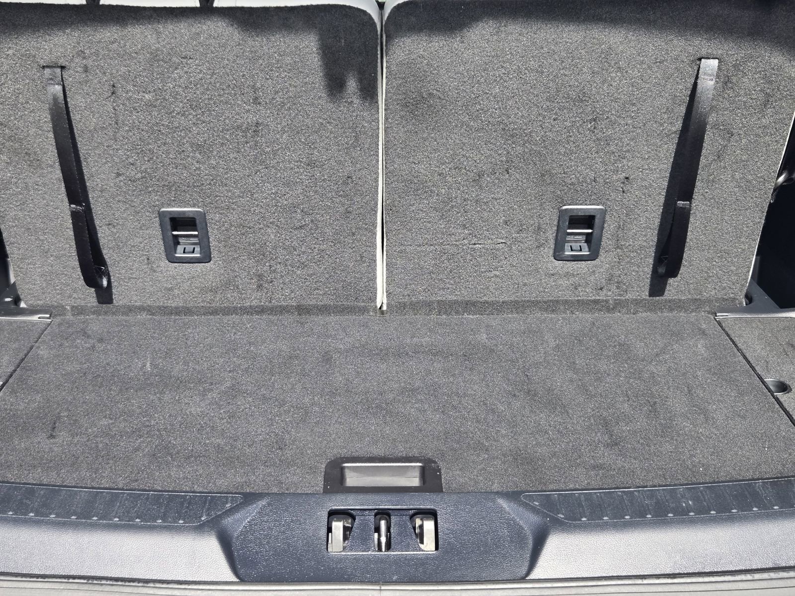 Certified 2025 Ford Explorer Active w/ Active Comfort Package image 33