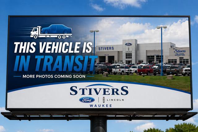 Used 2018 Chrysler 300 Touring L AWD/4WD image 3