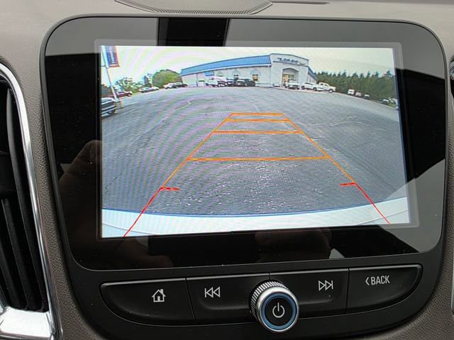 Used 2017 Chevrolet Malibu Premier w/ Premier Sun and Wheel Package FWD image 32