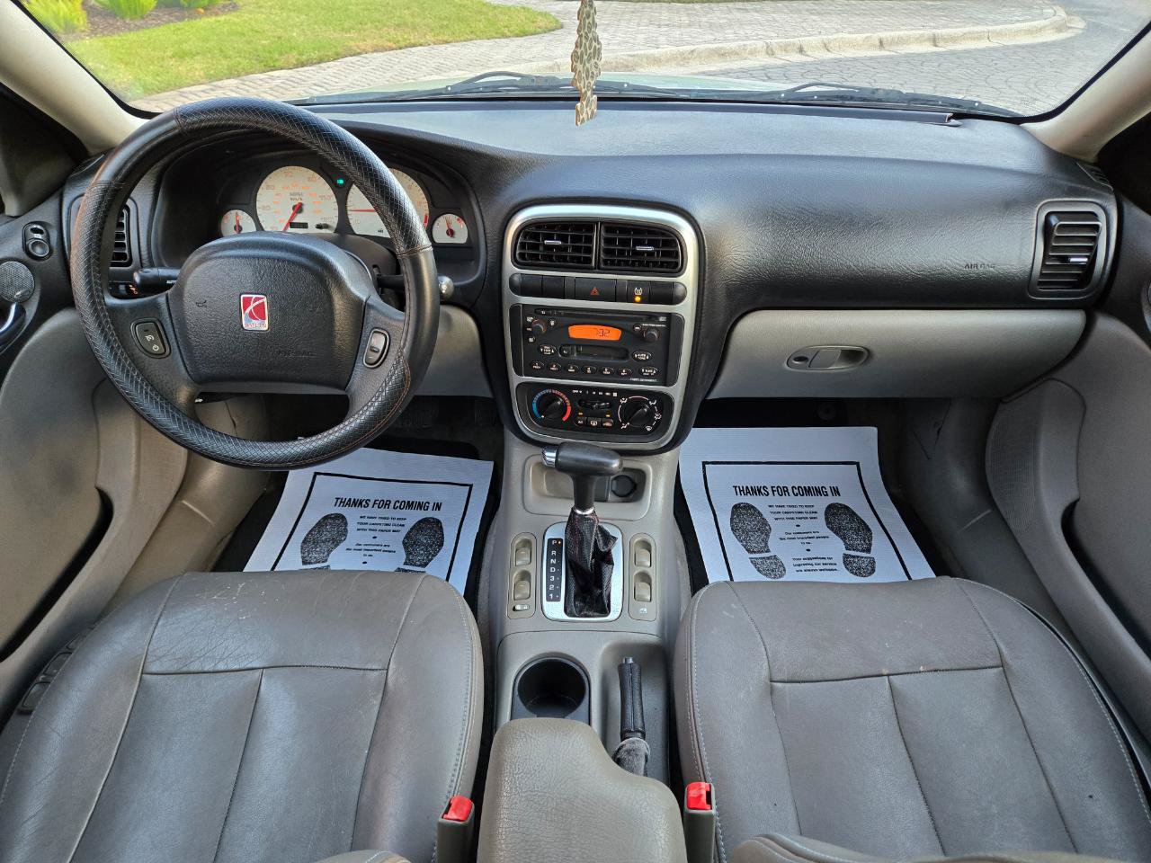 Used 2005 Saturn L-Series L300 FWD image 35