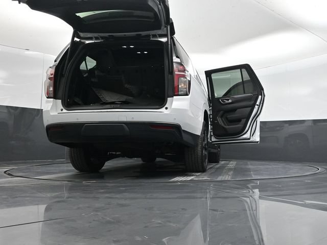 Used 2022 Chevrolet Tahoe RST w/ Luxury Package AWD/4WD image 62