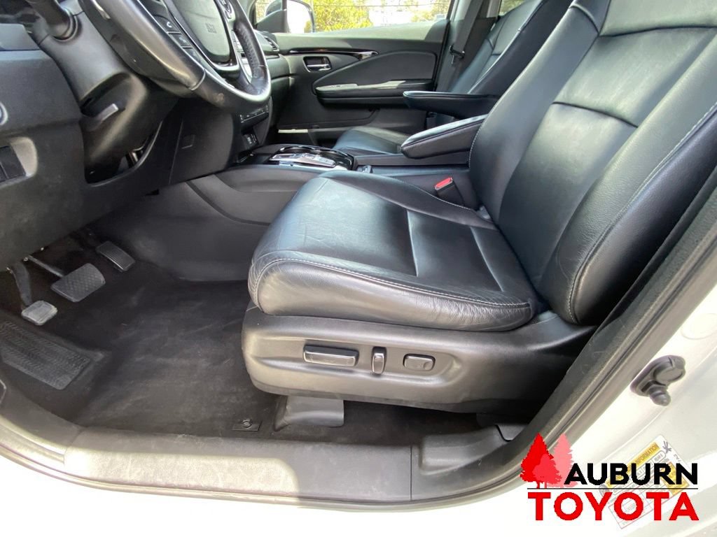 Used 2018 Honda Pilot Touring image 33