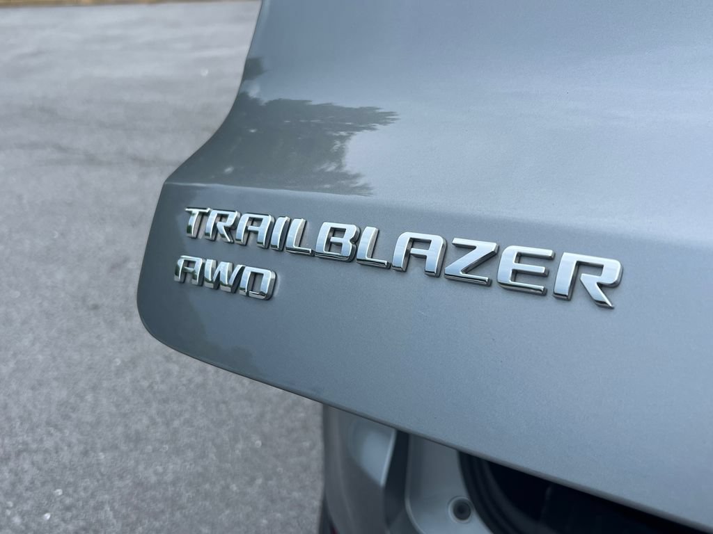Used 2026 Chevrolet TrailBlazer LT AWD/4WD image 15