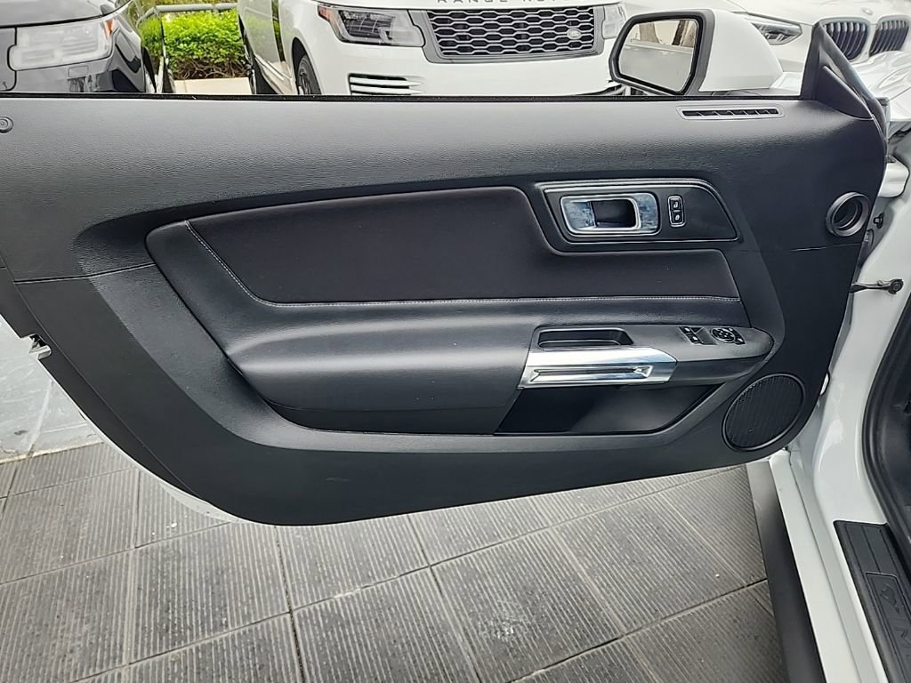 Used 2023 Ford Mustang Coupe image 26