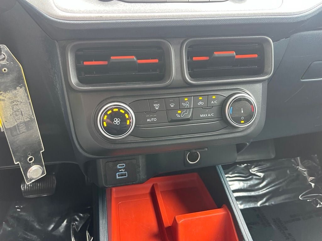 Used 2022 Ford Maverick XLT FWD image 29