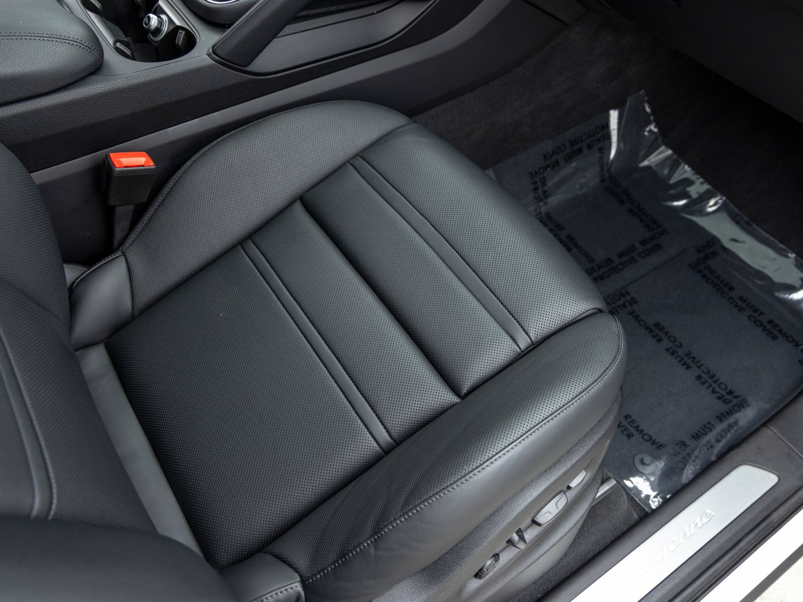 Certified 2026 Porsche Cayenne Coupe AWD/4WD image 54