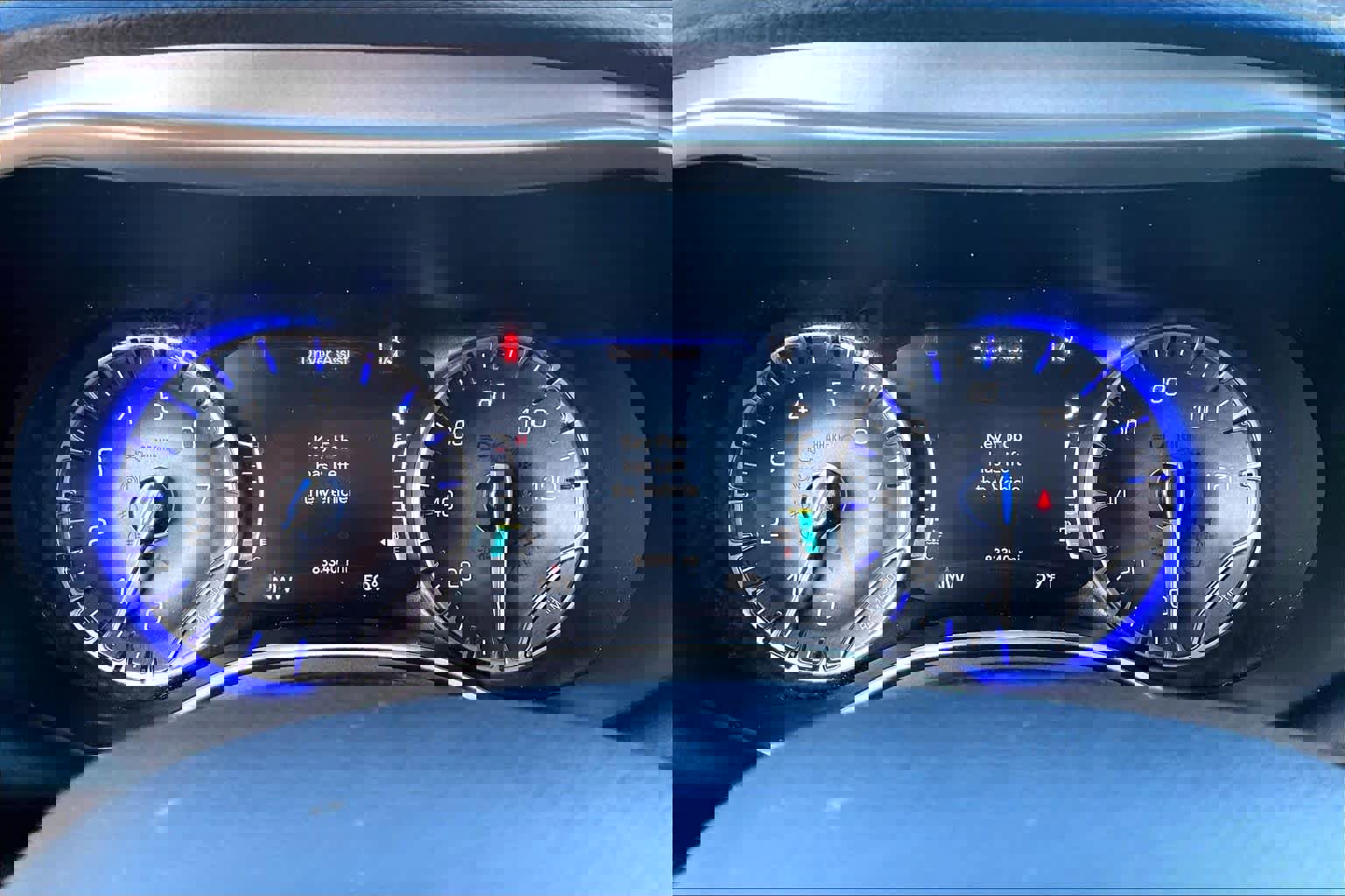 Used 2023 Chrysler Pacifica Touring image 27