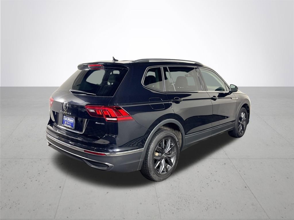 Certified 2022 Volkswagen Tiguan SE image 6
