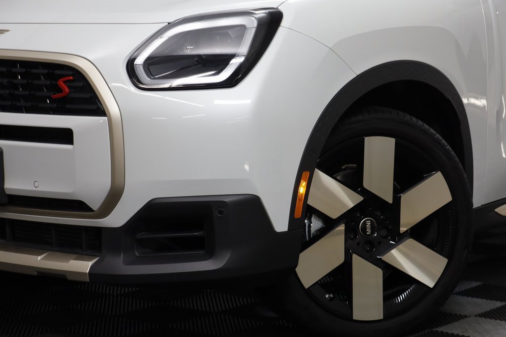 Certified 2025 MINI Cooper Countryman S image 3