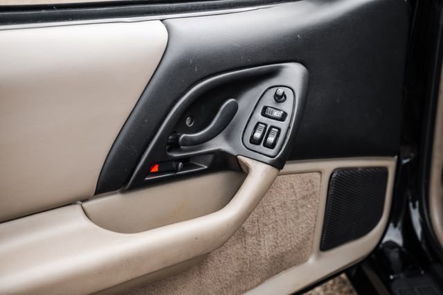 Used 2002 Chevrolet Camaro Z28 w/ SS Performance/Appearance Pkg image 54