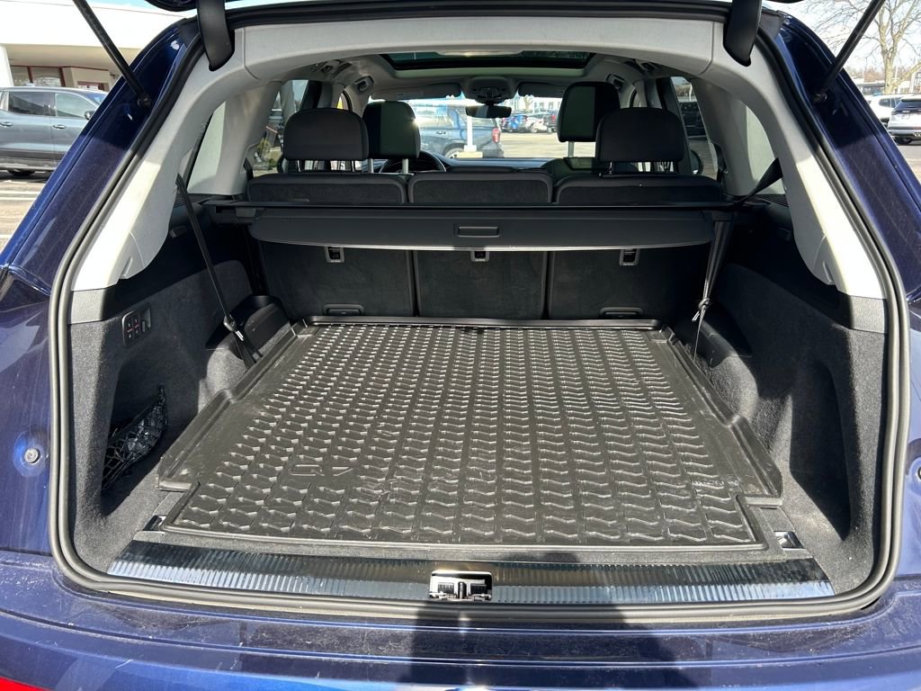 Used 2022 Audi Q7 3.0T Premium image 27