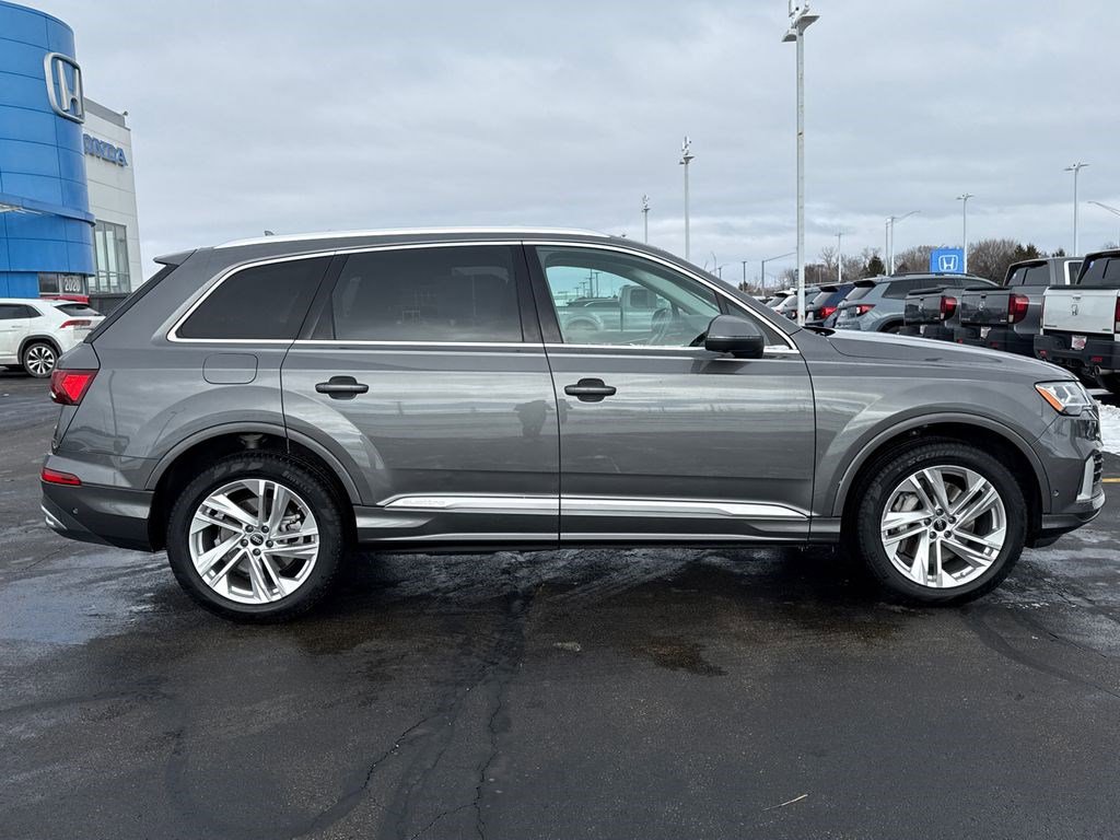 Used 2023 Audi Q7 2.0T Premium image 12