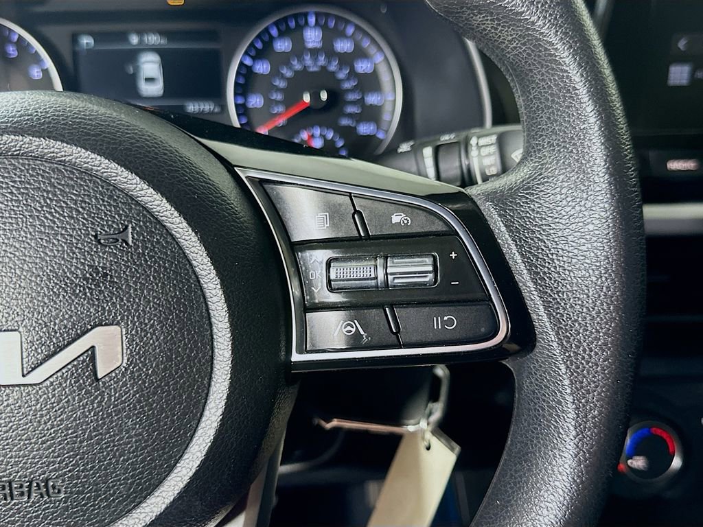 Used 2023 Kia Forte LXS image 23