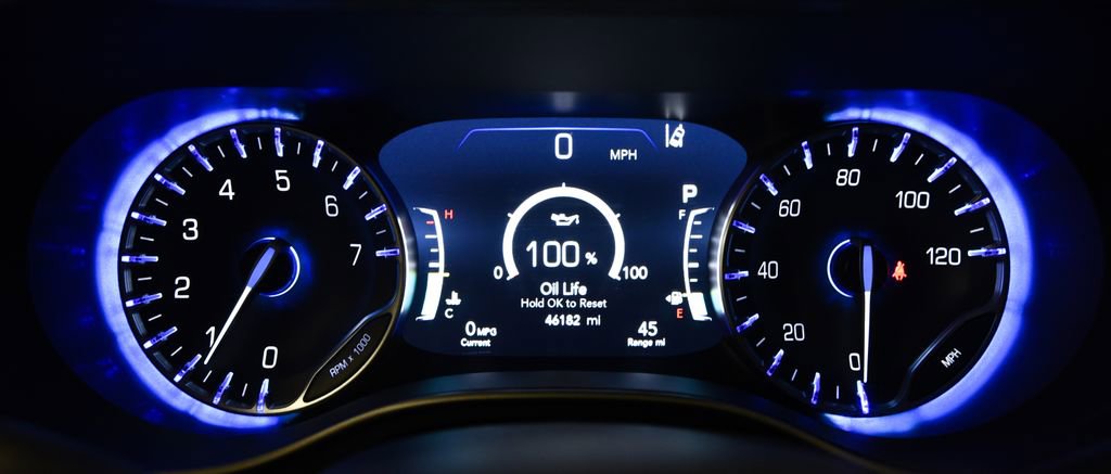 Used 2025 Chrysler Pacifica Select FWD image 26