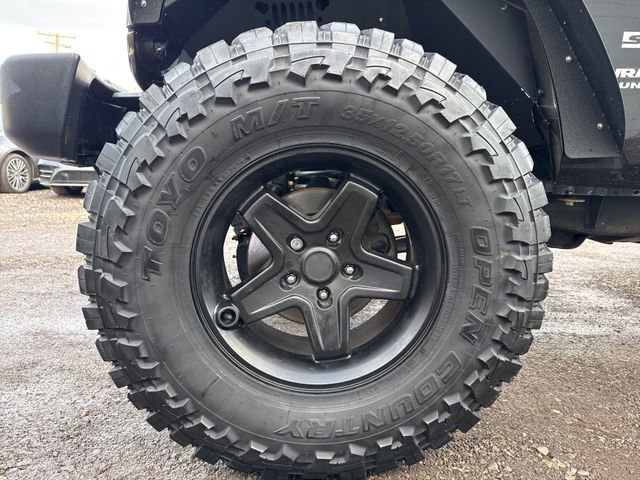 Used 2017 Jeep Wrangler Unlimited Sport w/ Quick Order Package 24S AWD/4WD image 25