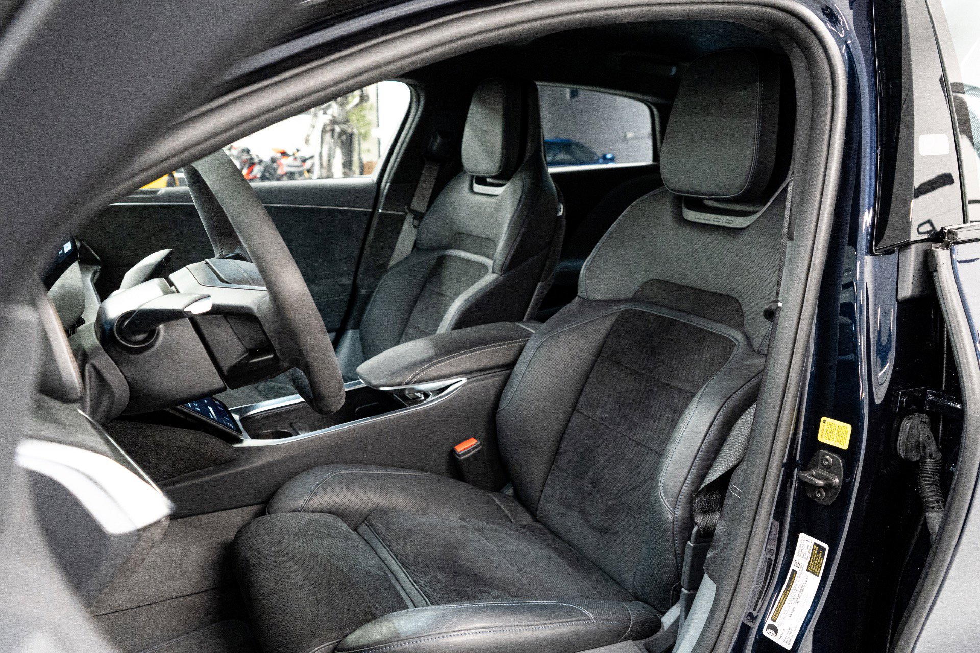 Used 2024 Lucid Air Sapphire image 21