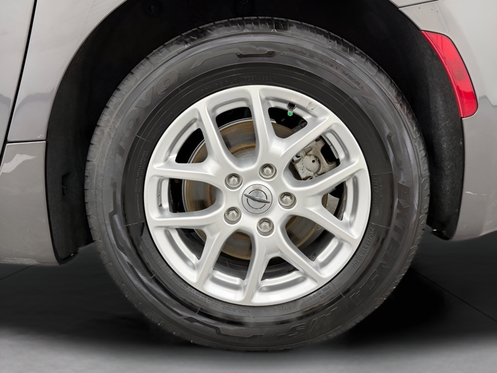 Used 2022 Chrysler Pacifica Touring-L FWD image 27