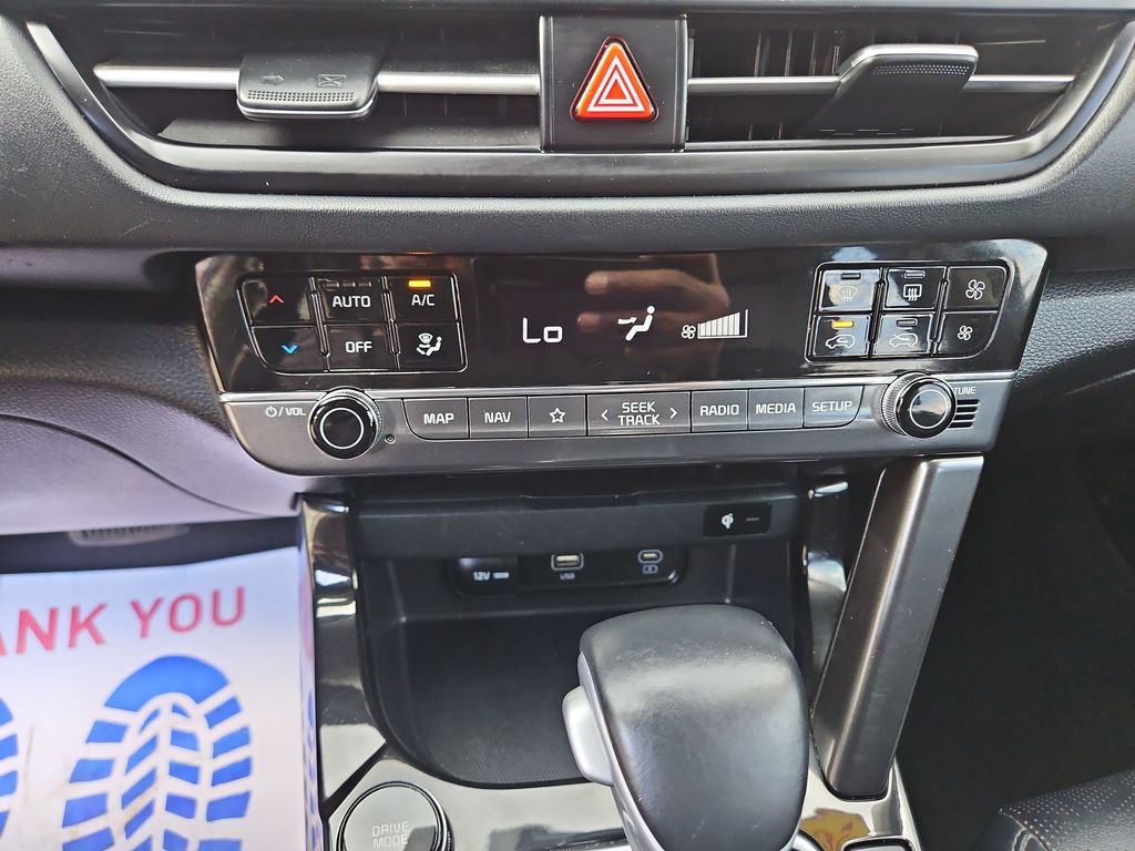 Used 2024 Kia Seltos EX AWD/4WD image 18