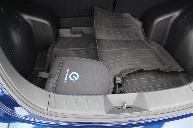 Used 2017 Nissan Leaf S w/ Charge Package FWD image 24