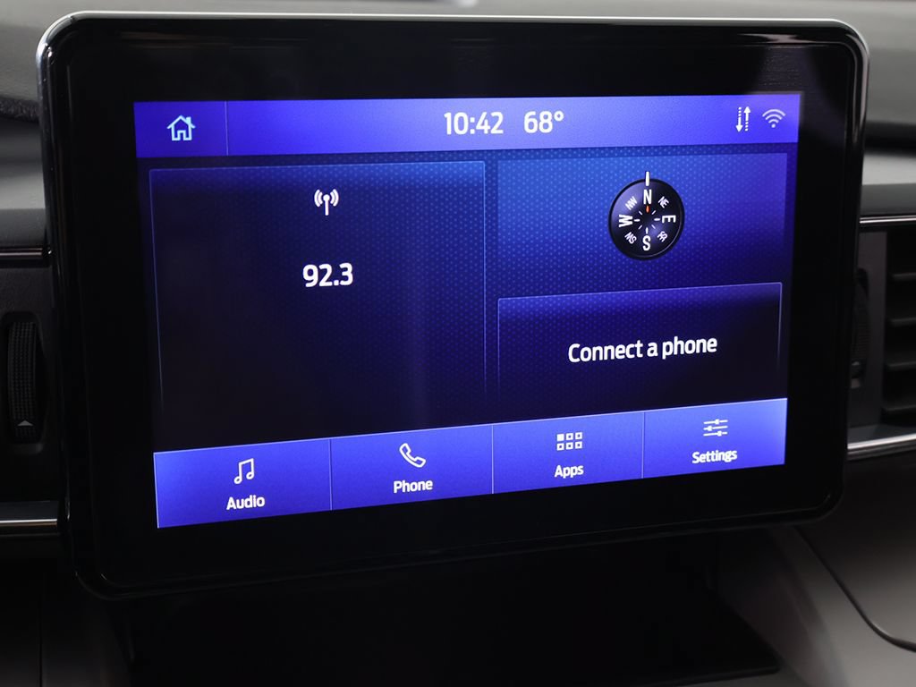 Used 2024 Ford Explorer XLT w/ Equipment Group 202A AWD/4WD image 50