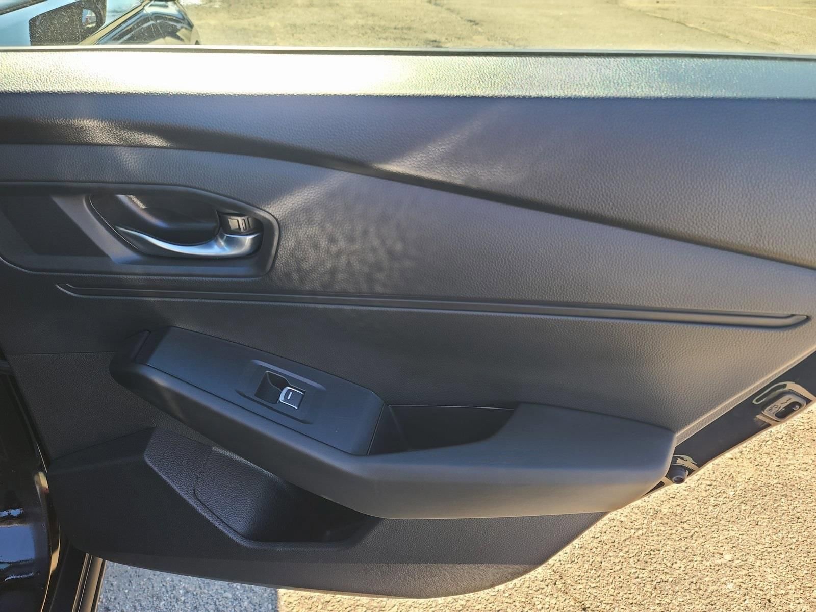 Used 2023 Honda Accord EX image 23