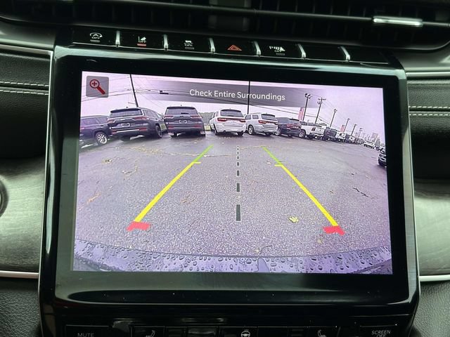Certified 2023 Jeep Grand Cherokee L Limited AWD/4WD image 16
