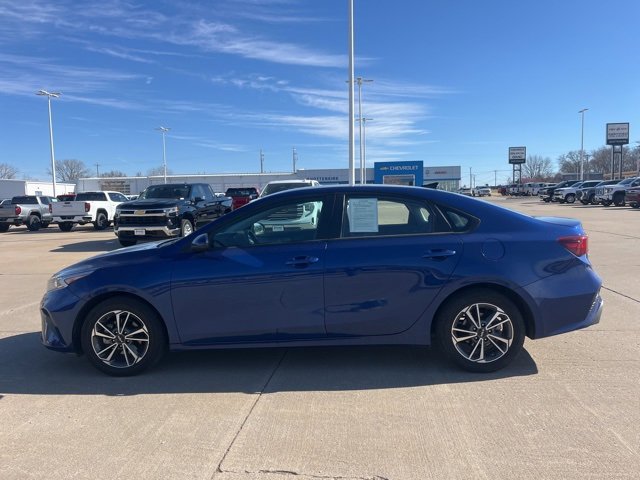 Used 2023 Kia Forte LXS image 6