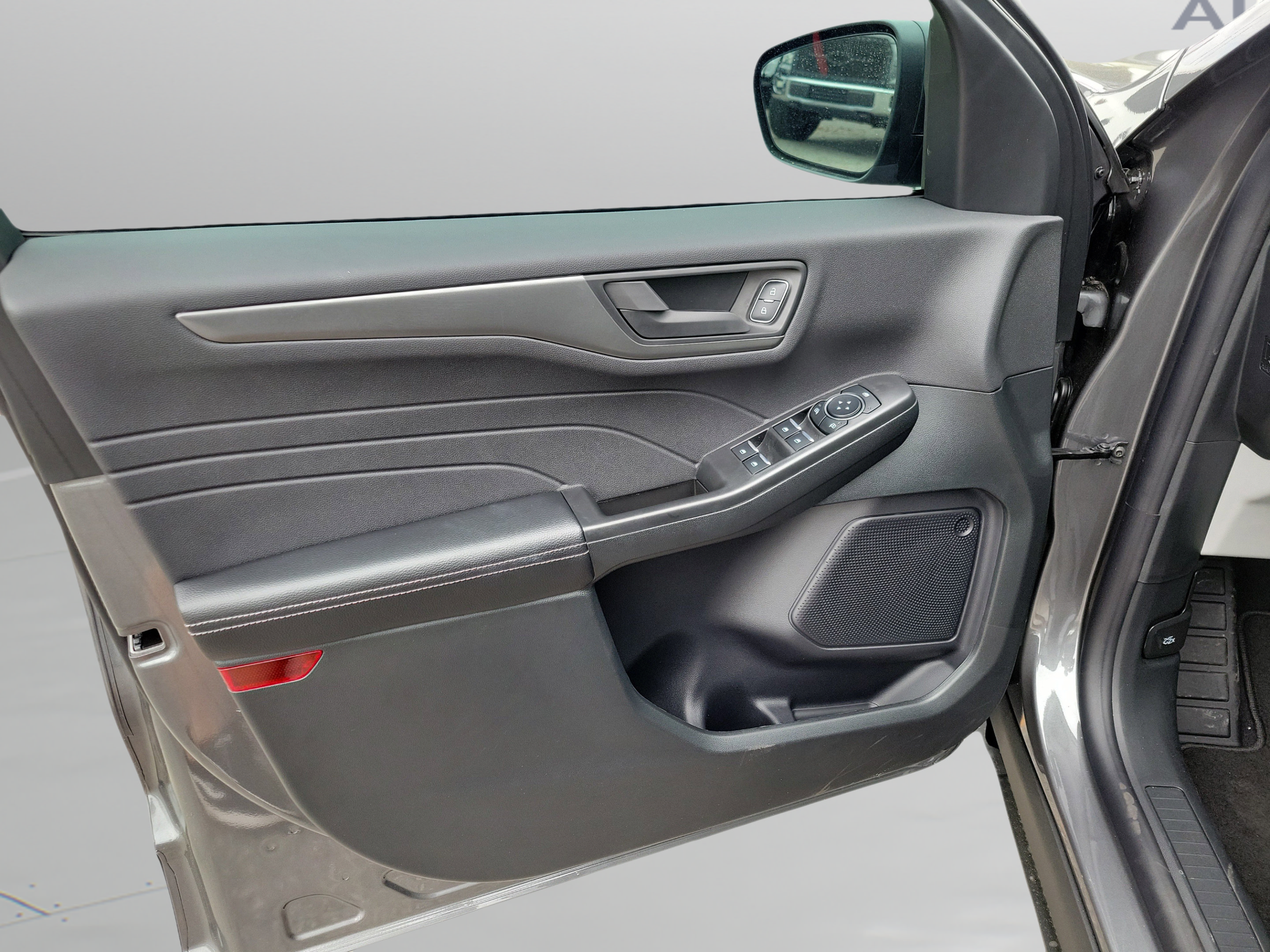 New 2026 Ford Escape Active w/ Tech Pack #1 FWD image 6