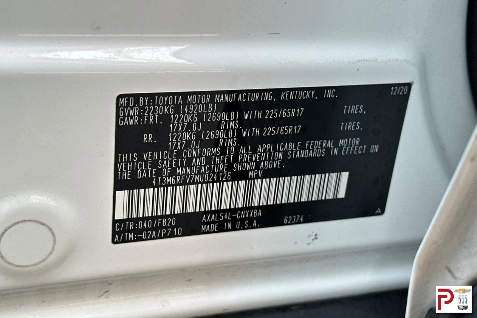 Used 2021 Toyota RAV4 LE image 35