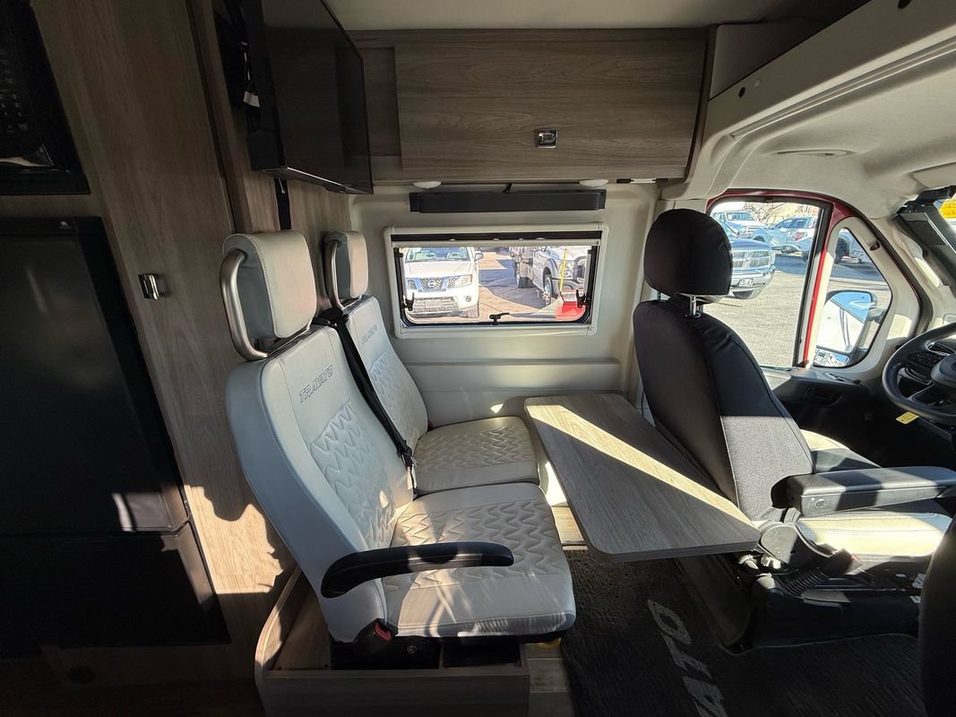 Used 2022 RAM ProMaster 3500 w/ Premium Convenience Group FWD image 18