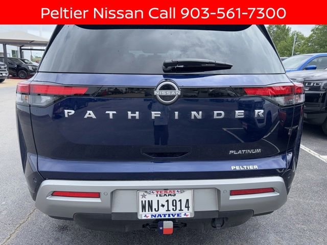 Certified 2025 Nissan Pathfinder Platinum FWD image 3