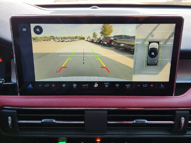 Used 2023 Lincoln Corsair Reserve w/ Equipment Group 202A AWD/4WD image 17