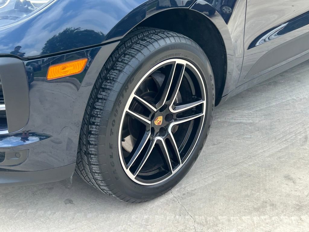 Used 2021 Porsche Macan AWD/4WD image 9