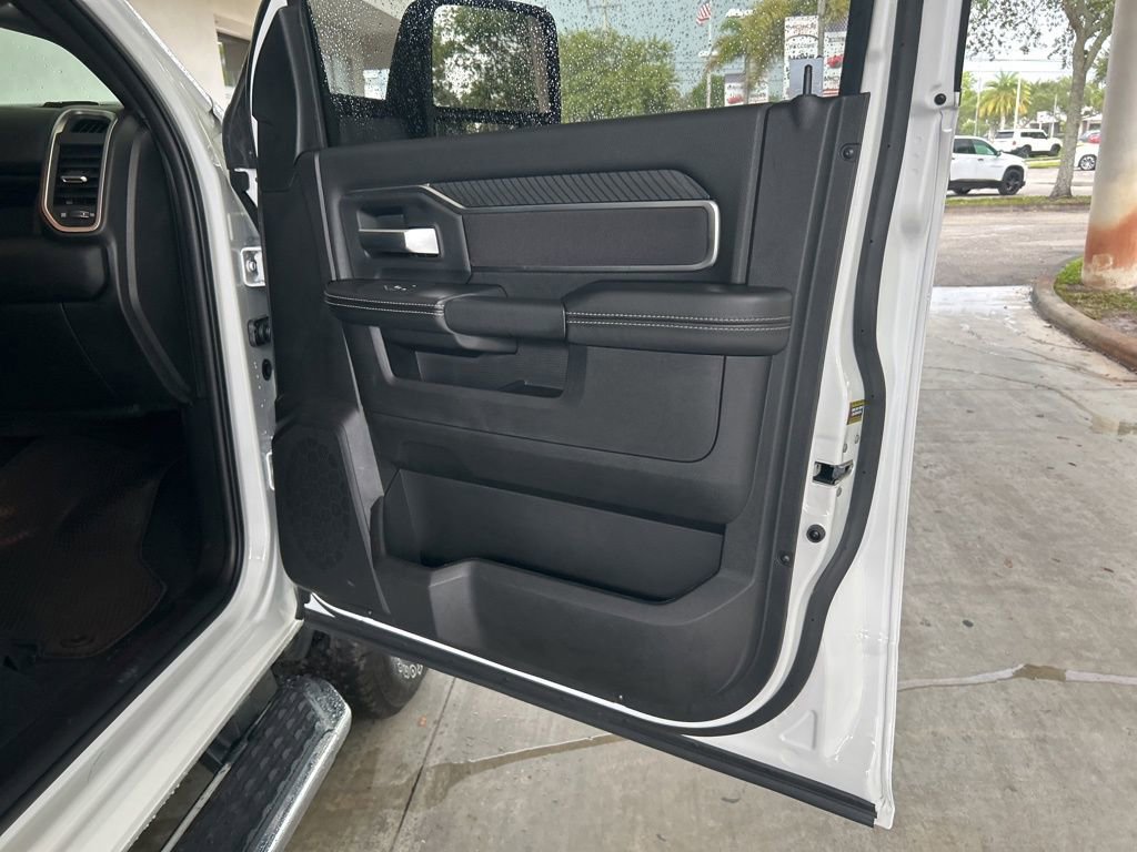 Used 2025 RAM 2500 Big Horn image 28
