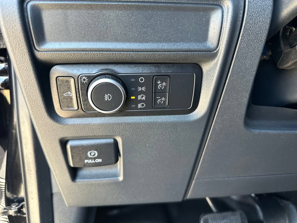 Used 2022 Ford F150 XLT w/ Equipment Group 301A Mid AWD/4WD image 13