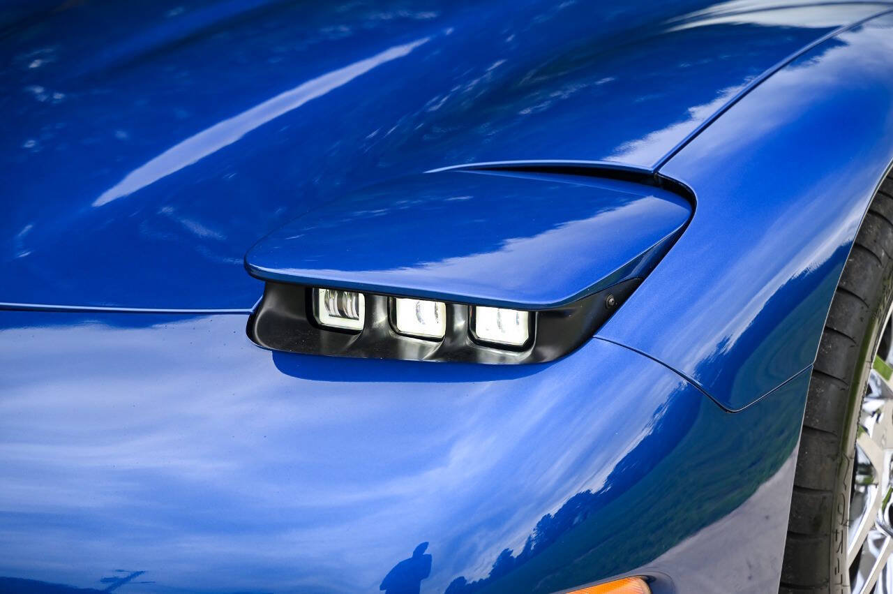 Used 2003 Chevrolet Corvette Z06 w/ Memory Package, 3 Drivers RWD image 59