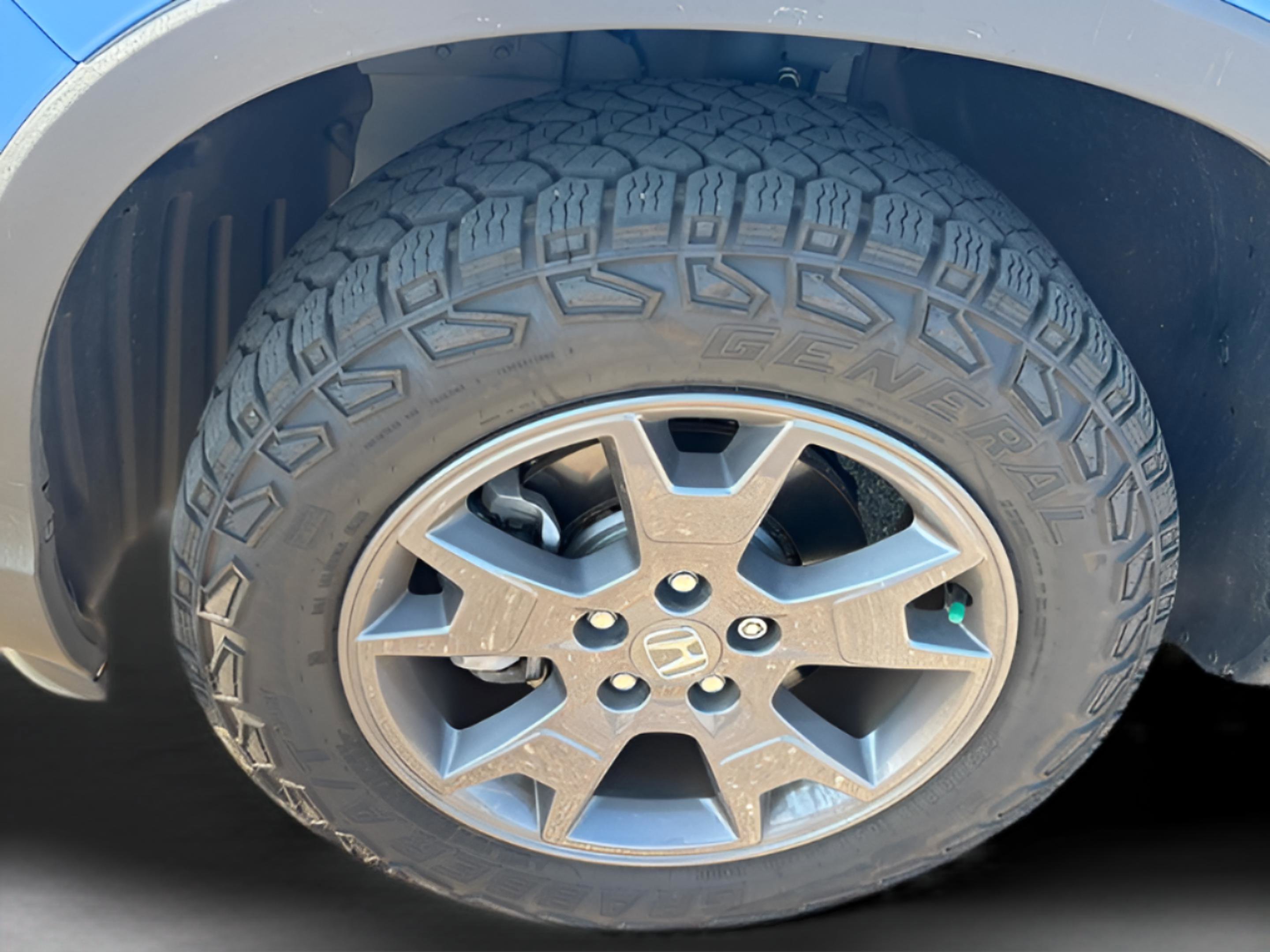 Certified 2024 Honda Passport TrailSport image 35