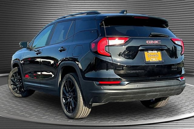 Used 2023 GMC Terrain SLE w/ Elevation Edition AWD/4WD image 4