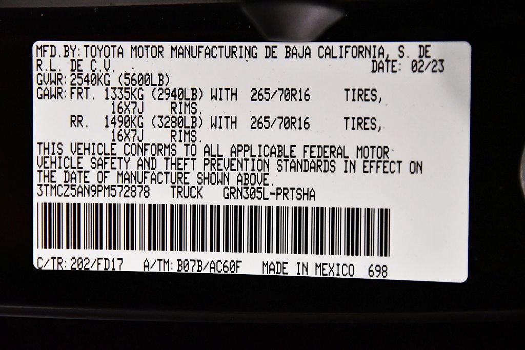 Used 2023 Toyota Tacoma TRD Off-Road w/ Advanced Technology Package AWD/4WD image 16
