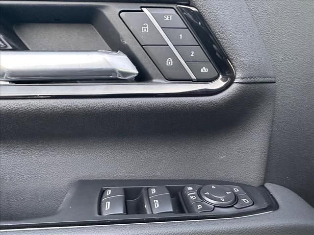 New 2026 GMC Sierra 2500 AT4 w/ AT4 Premium Plus Package AWD/4WD image 23
