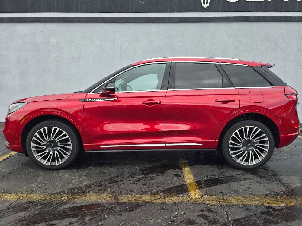 Used 2022 Lincoln Corsair Reserve w/ Equipment Group 201A image 5