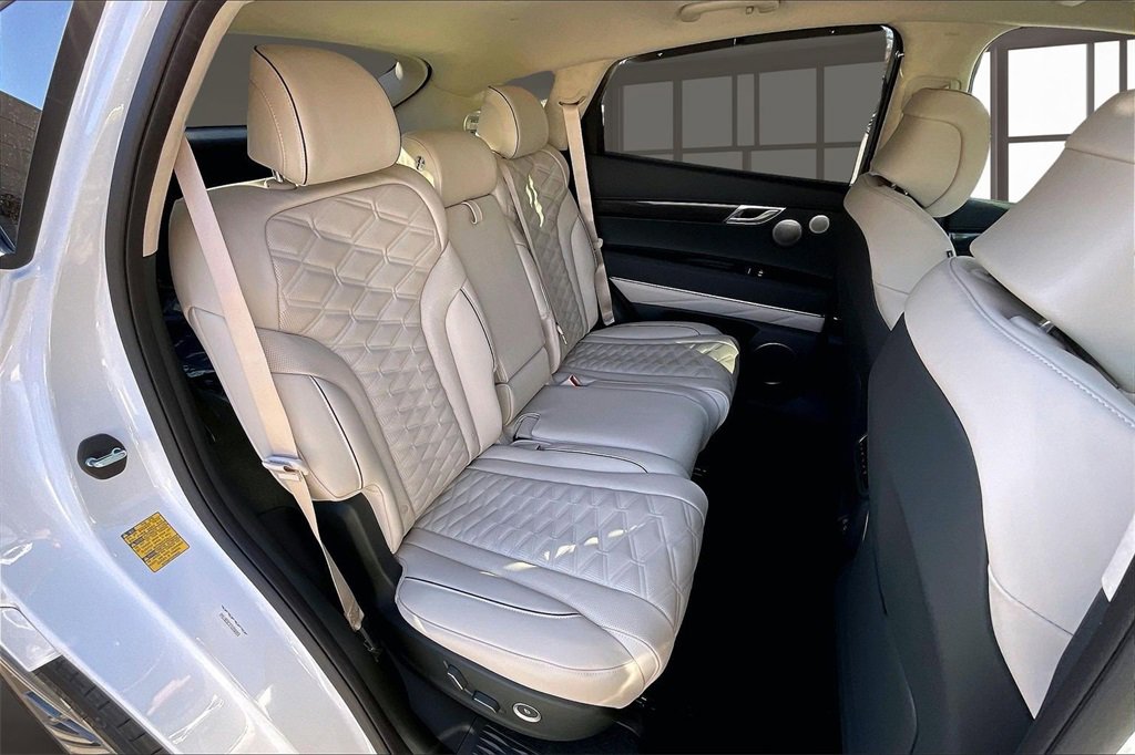 New 2026 Genesis GV80 3.5T e-SC image 10