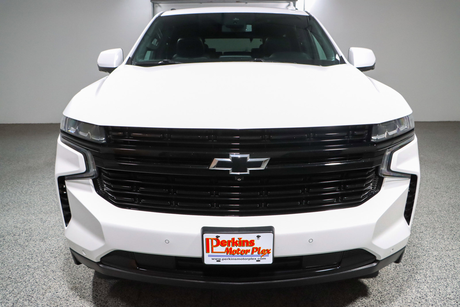Used 2024 Chevrolet Tahoe RST w/ Luxury Package RWD image 4
