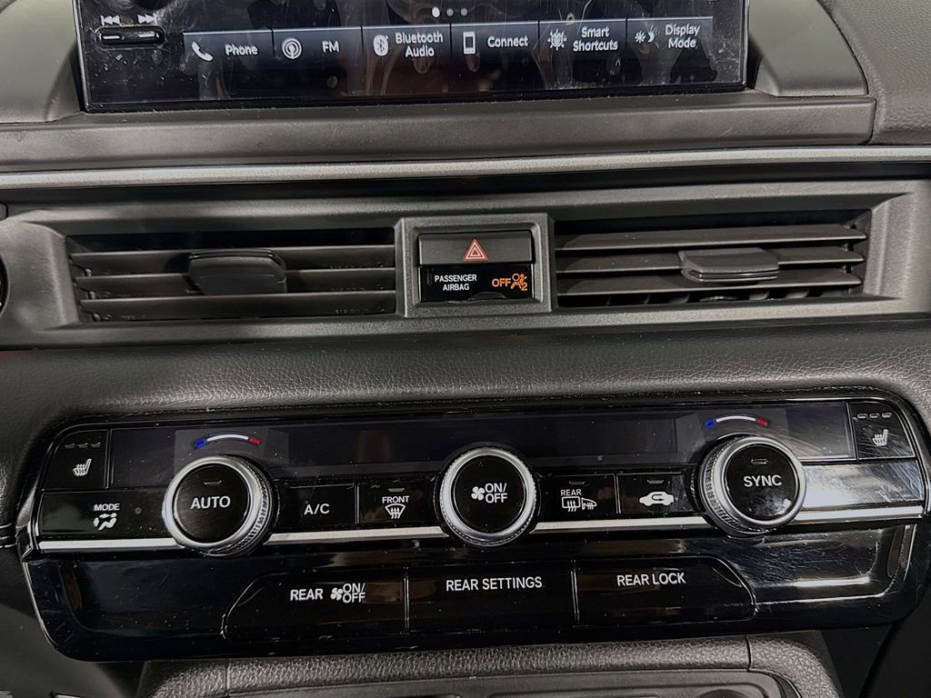 Used 2023 Honda Pilot EX-L image 17