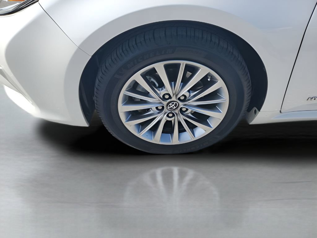 Used 2018 Toyota Avalon Limited w/ Protection Package image 18