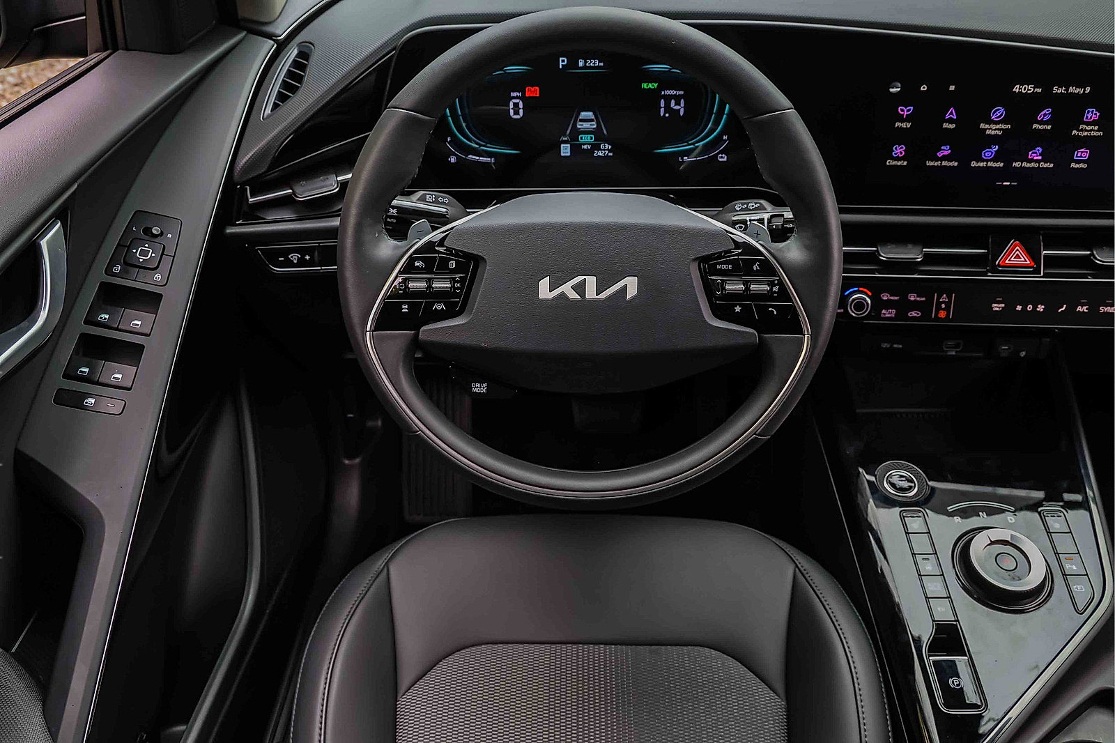 Certified 2025 Kia Niro EX w/ EX Cold Weather Package FWD image 20