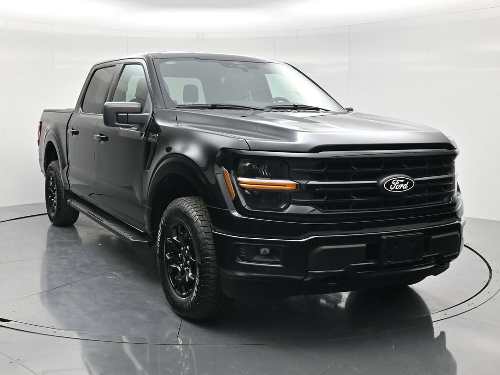 Used 2025 Ford F150 XLT w/ Equipment Group 301A Standard AWD/4WD image 3