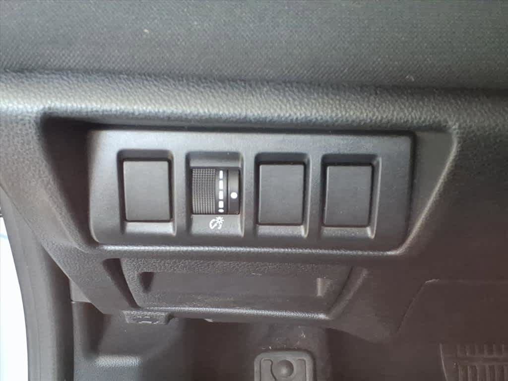 Used 2020 Subaru Outback AWD/4WD image 11